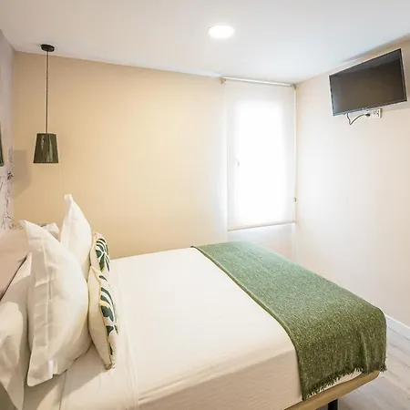 Hostal Plaza Boutique (Adults Only) Zaragoza Exterior photo